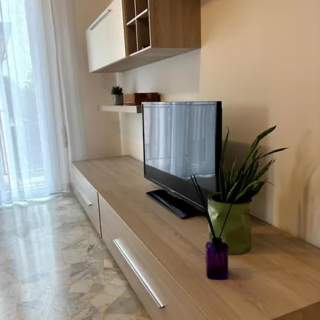 Attico San Marco 108 - 10min From דירה