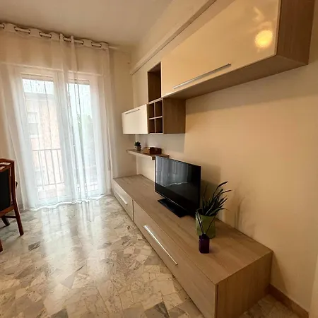 Apartment Attico San Marco 108 - 10min From *