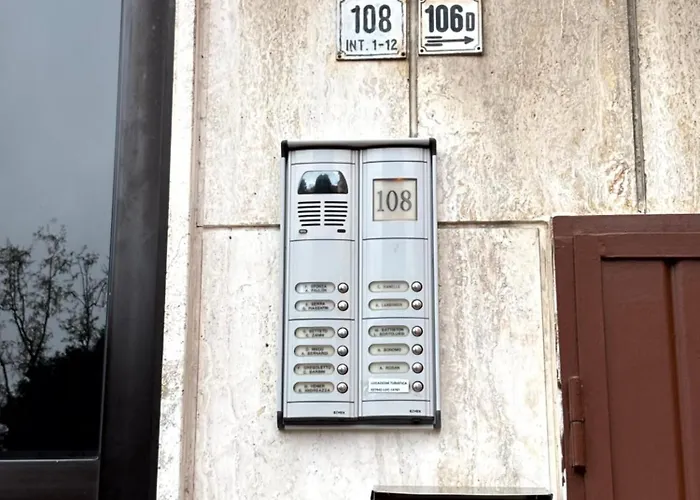 Attico San Marco 108 - 10min From Venice Апартаменты *