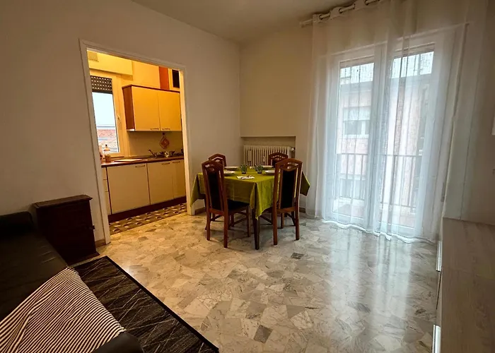 Attico San Marco 108 - 10min From Venice * Местре