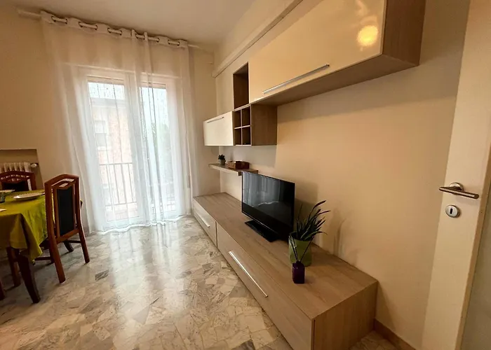 Апартаменты Attico San Marco 108 - 10min From Venice *