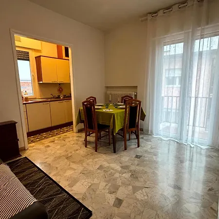Attico San Marco 108 - Private Parking * מסטרה
